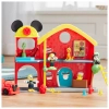 Disney Junior, Myszka Miki, Remiza strażacka z dźwiękami, 4 figurki: Miki, Kaczor Donald, Pluto i kotek, duża zestaw, oryginalna licencyjna zabawka, wiek dziecka 3+