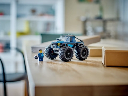 Klocki Lego City 60402 Niebieski monster truck, 148 el., samochód i figurka, zestaw dla chłopca, prezent dla pięciolatka