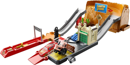 Mattel, Auta Cars, Zestaw Race and Go, Rozkładane pudełko z fragmentem trasy, Samochodzik Zygzak McQueen i Traktor, 20 el.