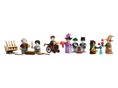 Klocki Lego Harry Potter 76439 Sklepy Ollivandera i Madame Malkin, 744 elementy, super prezent dla fana serii, dla dzieci 8+