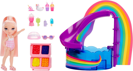 Rainbow High Littles, Laleczka Blush z basenem i zjeżdżalnią, zestaw do zabawy