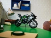 Klocki Lego Technic 42170 Motocykl Kawasaki Ninja H2R, 643 elementy, oryginalne klocki, idealny prezent dla starszych dzieci 10+