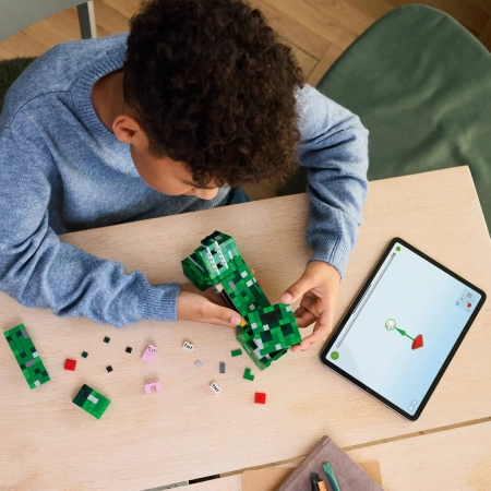 Lego Minecraft 21276 Creeper, 665 elementów, dla dzieci w wieku 10 lat+