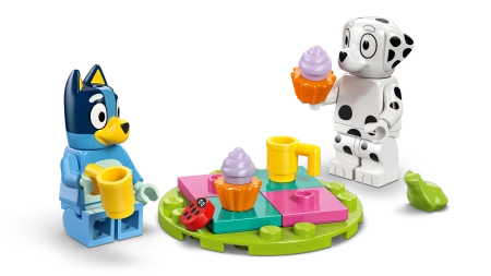Klocki Lego Bluey 11201 Blue i Łatka na placu zabaw, 104 elementy, wiek dziecka 4+