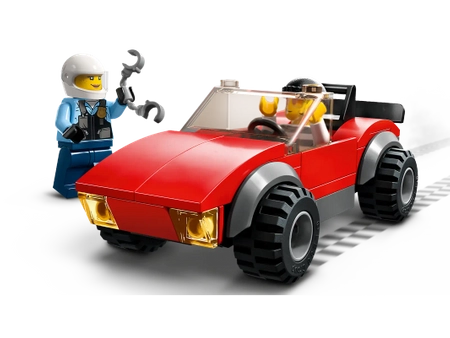 Klocki Lego City 60392 Motocykl policyjny – pościg za samochodem, 59 elementów, kabriolet, motocykl i 2 mini figurki, klocki dla dzieci w wieku 5 lat+