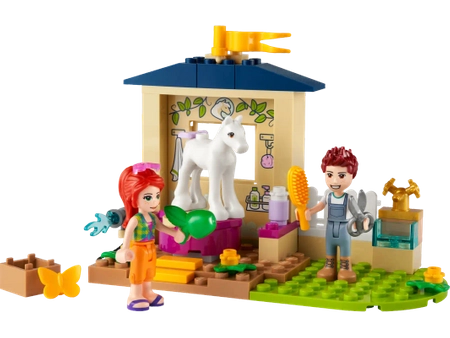 Klocki Lego Friends 41696 Kąpiel dla kucyków w stajni, 60 elementów w tym 2 figurki Mia i Daniel, figurka konika, fajny pomysł na prezent dla dziewczynki w wieku już 4 lata+