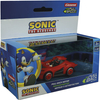 Sonic The Hedgehog Carrera, autko czerwone, czerwono czarny Sonic, mechanizm pull-back, w skali 1:43, dla dzieci 3+