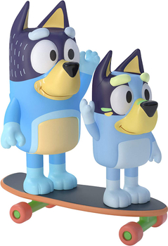 Bluey, figurki bajkowe: Blue i tata Bandit - Skateboarding, dla dzieci w wieku 3+, zabawka oryginalna, na licencji